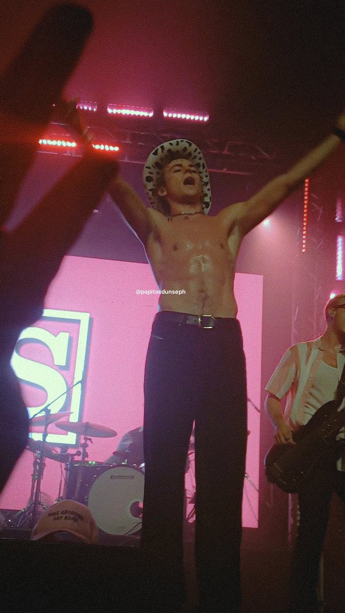 jaz |⌿🇦🇷 CLANCY PELADO BOTÓN AMIGO DE LA YUTA tweet media