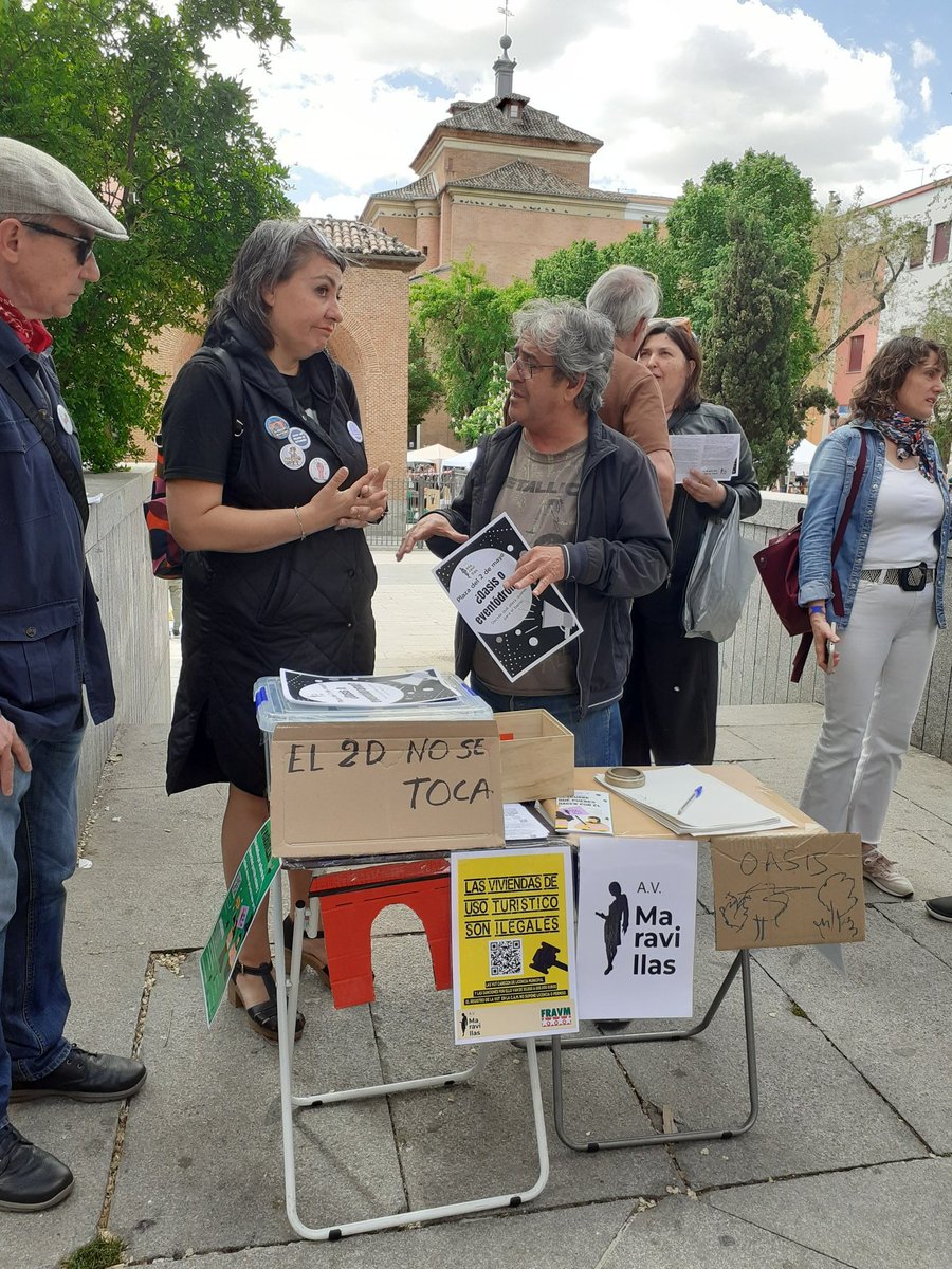 Asamblea Malasaña (@am_dosdemayo) on Twitter photo Cientos de vecinxs se han acercado a votar para pedir que el Oasis del barrio de las Maravillas, la Plaza del #2deMayo, no se convierta en otro Eventódromo.
¡2 de Mayo no se toca ¡Los barrios para los vecindarios!
Gracias a <a href="/avmaravillas/">avmaravillas</a> por la lucha Cientos de vecinxs se han acercado a votar para pedir que el Oasis del barrio de las Maravillas, la Plaza del #2deMayo, no se convierta en otro Eventódromo.
¡2 de Mayo no se toca ¡Los barrios para los vecindarios!
Gracias a <a href="/avmaravillas/">avmaravillas</a> por la lucha