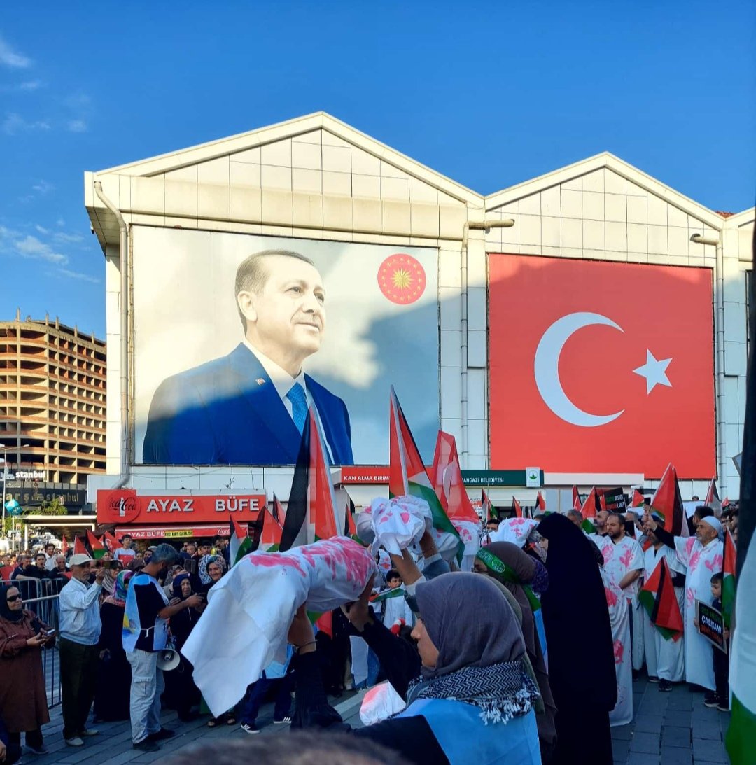 TakvaTevaz10377's tweet image. Bugün katıldığımız, Bursa, Gazze yürüyüşümüzden!! 🇹🇷🇵🇸☝

Kanal İstanbul
#wakeupmüslim #Sallandık
#socideveloper_com