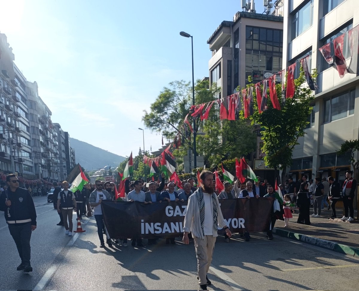 TakvaTevaz10377's tweet image. Bugün katıldığımız, Bursa, Gazze yürüyüşümüzden!! 🇹🇷🇵🇸☝

Kanal İstanbul
#wakeupmüslim #Sallandık
#socideveloper_com