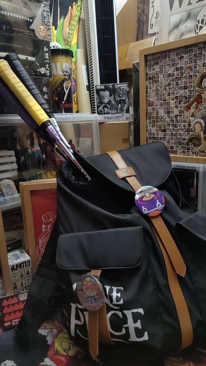 SSLR0215's tweet image. 暴力的快递公司 圆通快递 ，😭😭😭 幸好是背包不然真投诉了
#银座 #ONEPIECE   #ワンピース #航海王 
#海贼王