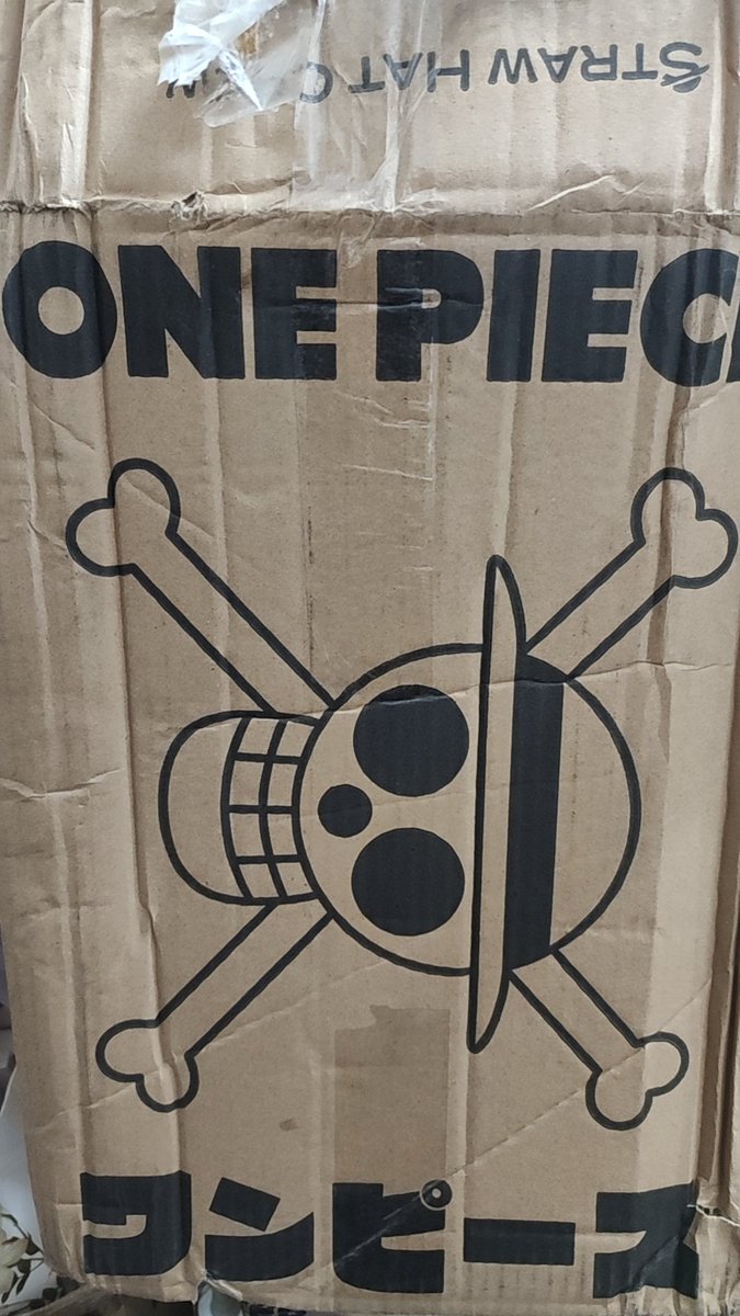 SSLR0215's tweet image. 暴力的快递公司 圆通快递 ，😭😭😭 幸好是背包不然真投诉了
#银座 #ONEPIECE   #ワンピース #航海王 
#海贼王