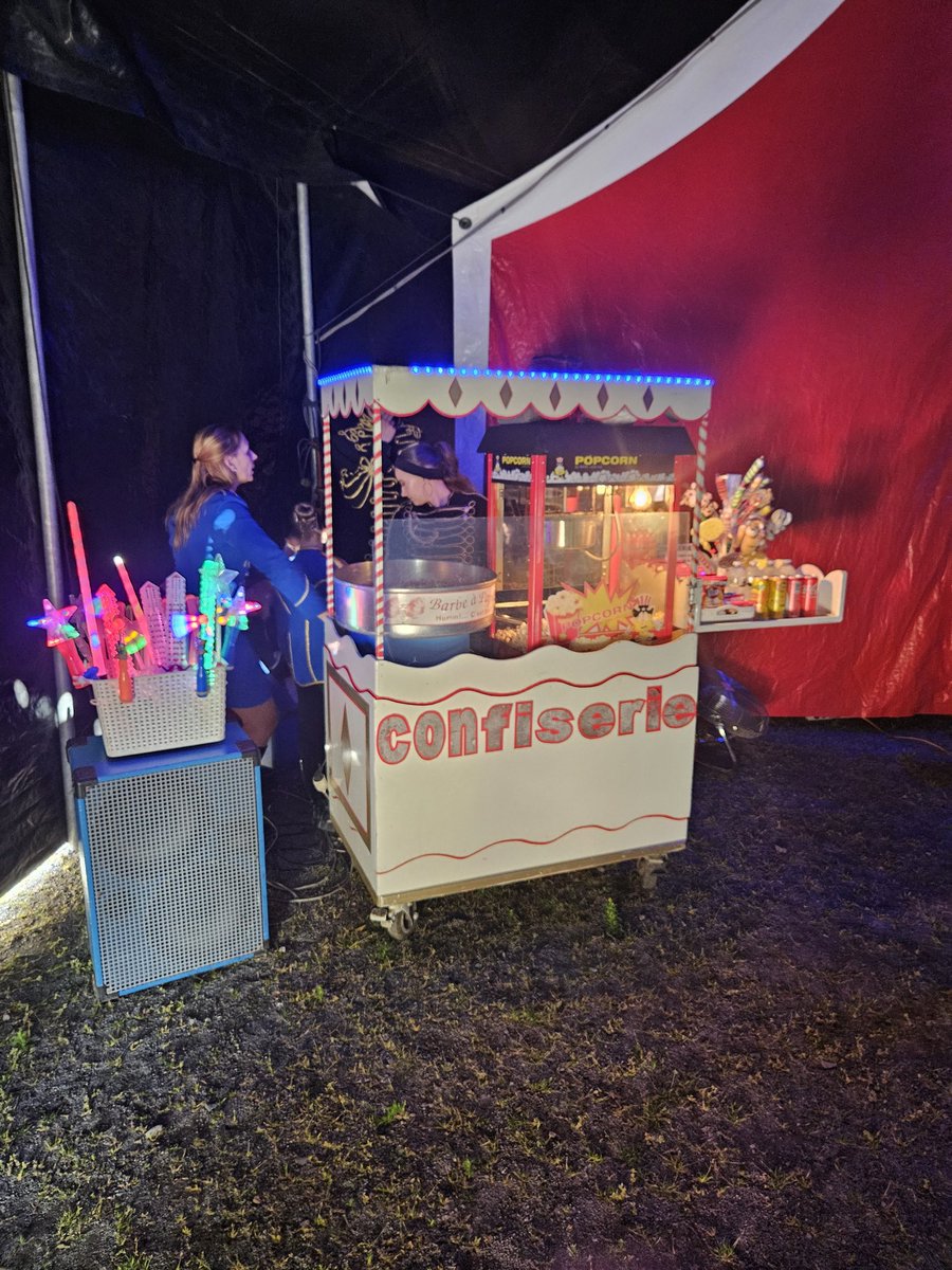 02_nadege's tweet photo. 🎪 Un moment magique sous le chapiteau !
Aujourd'hui, les Élus et Collaborateurs Groupama de Vervins, Montcornet et Marle sont ravis d'accueillir leurs sociétaires et prospects pour une journée exceptionnelle au cirque 🤹‍♂️🤡.
Un instant de partage et d’émerveillement ✨ https://t.co/0wNojS02Vm