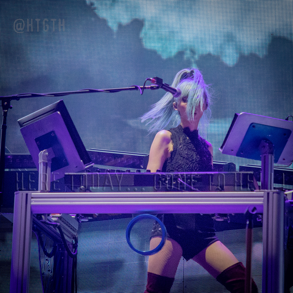 HTGTH - a Guns N' Roses fan site (@htgth) on Twitter photo Melissa, July 1st, 2018 in Barcelona, Spain at Estadi Olímpic Lluís Companys
Guns  N' Roses will be back in Barcelona on June 9th, 2025 on the Because  What You Want & What You Get Are Two Completely Different Things  tour!
#gunsnroses #melissareese #bwywawygatcdt  #htgth Melissa, July 1st, 2018 in Barcelona, Spain at Estadi Olímpic Lluís Companys
Guns  N' Roses will be back in Barcelona on June 9th, 2025 on the Because  What You Want & What You Get Are Two Completely Different Things  tour!
#gunsnroses #melissareese #bwywawygatcdt  #htgth