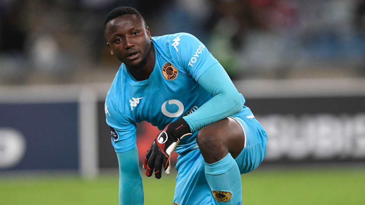Goalkeeper Bvuma must go

Retweet if you agree 

#KaizerChiefs
