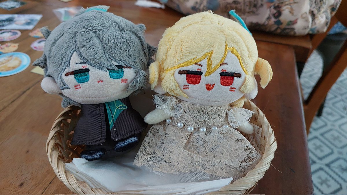 Akamaru2791's tweet photo. Thank you to all @HaikavehWedding organizers for arranging this eventful wedding and to all those who attend for all the fun and freebies (i'll mention the artist in the reply) o(^o^)o
#haikaveh #HaikavehWedding #ArsAmandi https://t.co/v2CZGIDW8M
