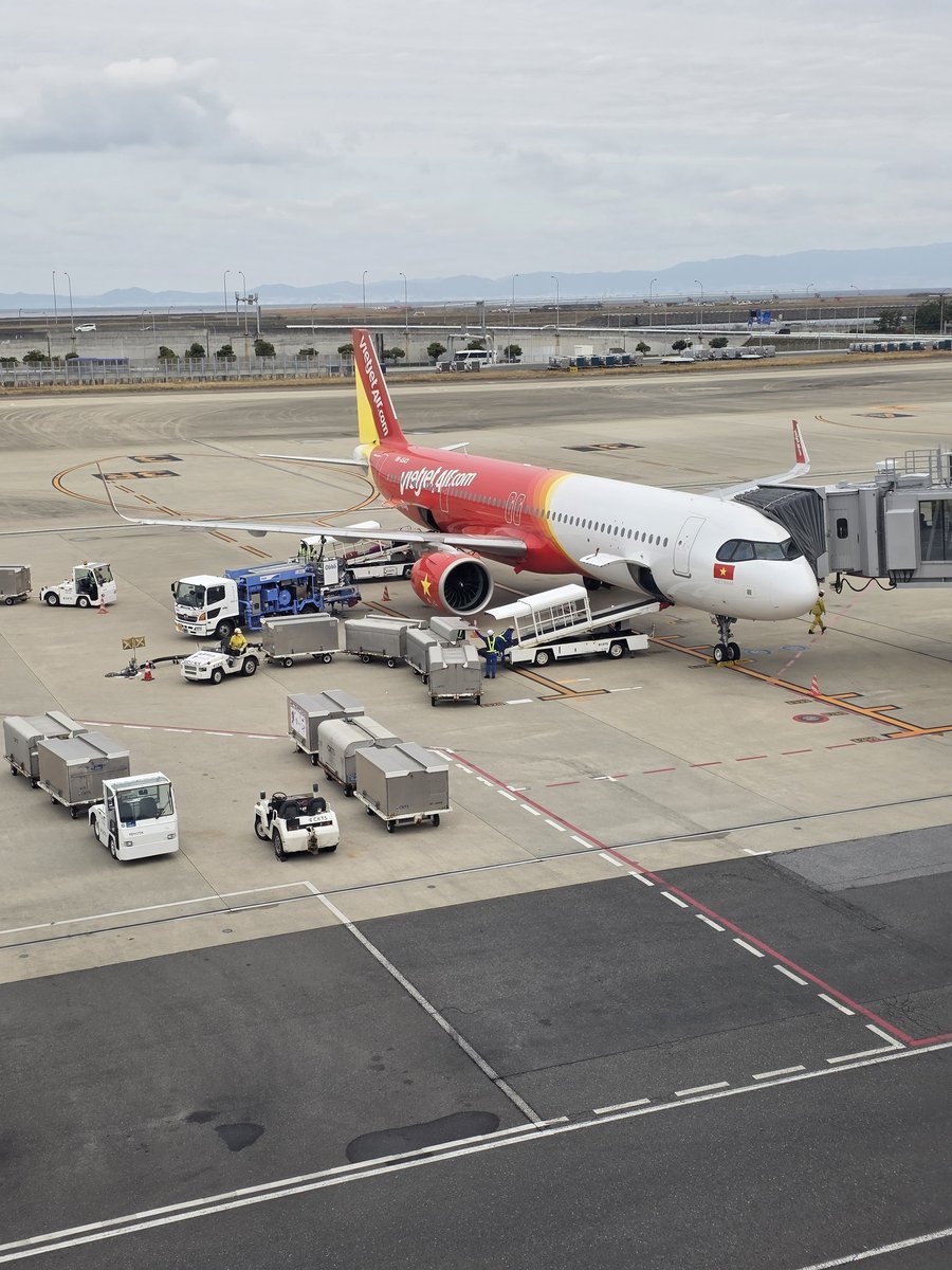 Daryawan777's tweet photo. Had opportunity tor ride Boeing 787-9 first ever 787 ride https://t.co/dr8OI2ZYm8