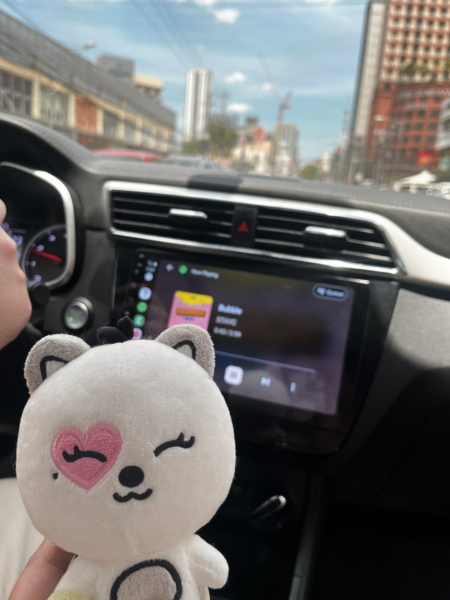 swiths day out with melomeow 💚💕 #오늘도메로냥 