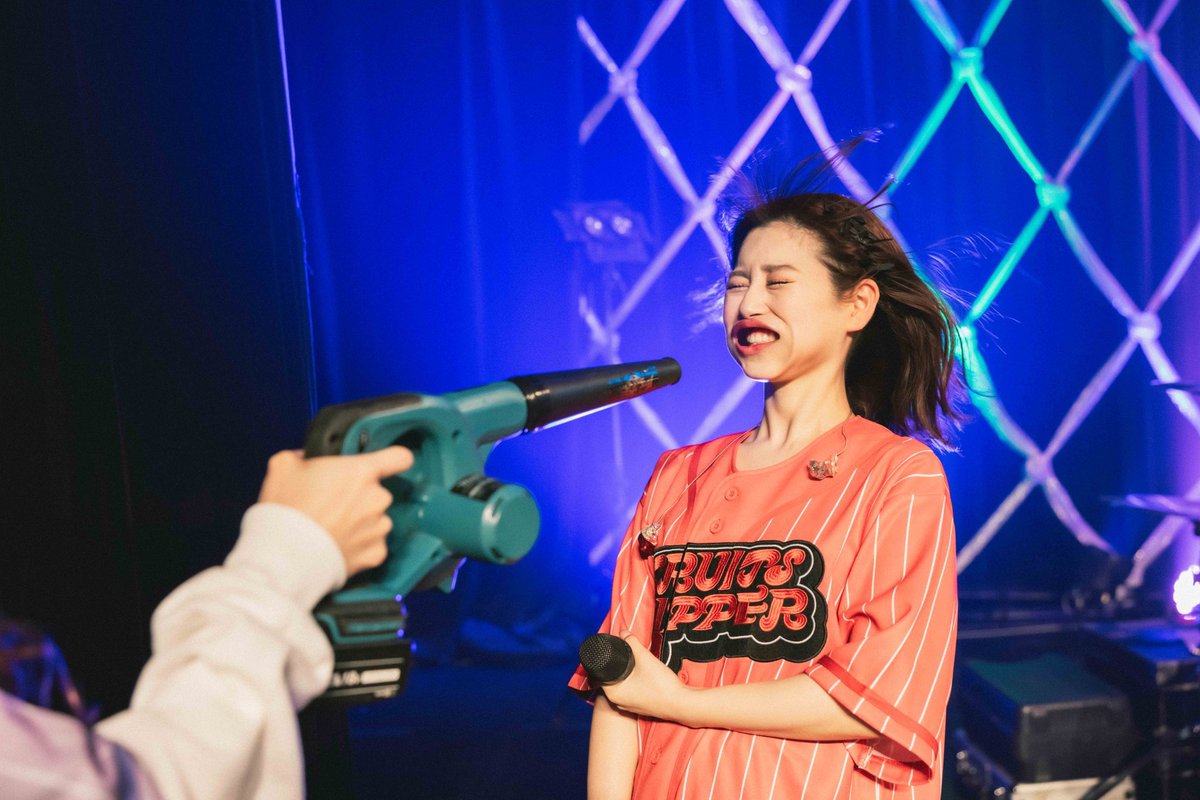 この写真を自分の垢で出してくれるアイドル大好きなんだけどw

 #月足天音