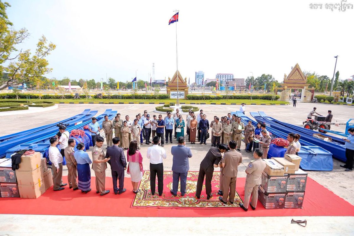 UNDP Cambodia (@undpcambodia) on Twitter photo 💙<a href="/UNDP/">UN Development</a> delivered emergency response equipment to disaster management groups in Stung Treng & Kratie provinces under its Mekong River Basin project, supported by the Republic of Korea 🇰🇷, to strengthen disaster preparedness & build more resilient communities. #DRR 💙<a href="/UNDP/">UN Development</a> delivered emergency response equipment to disaster management groups in Stung Treng & Kratie provinces under its Mekong River Basin project, supported by the Republic of Korea 🇰🇷, to strengthen disaster preparedness & build more resilient communities. #DRR