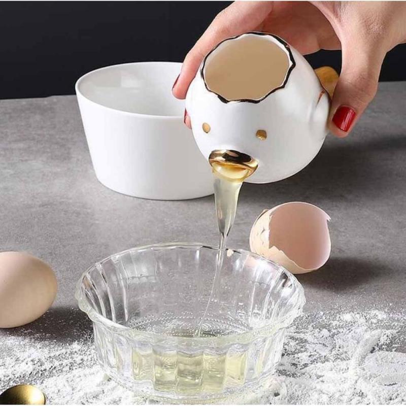 UnicunShop's tweet image. Say goodbye to messy egg separating! 👋 This adorable chick makes baking a breeze (and might even get your kids helping).  🐣 Get yours here: unicun.com/product/cute-c… #baking #kitchenhacks #cutekitchentools 🍰🍳