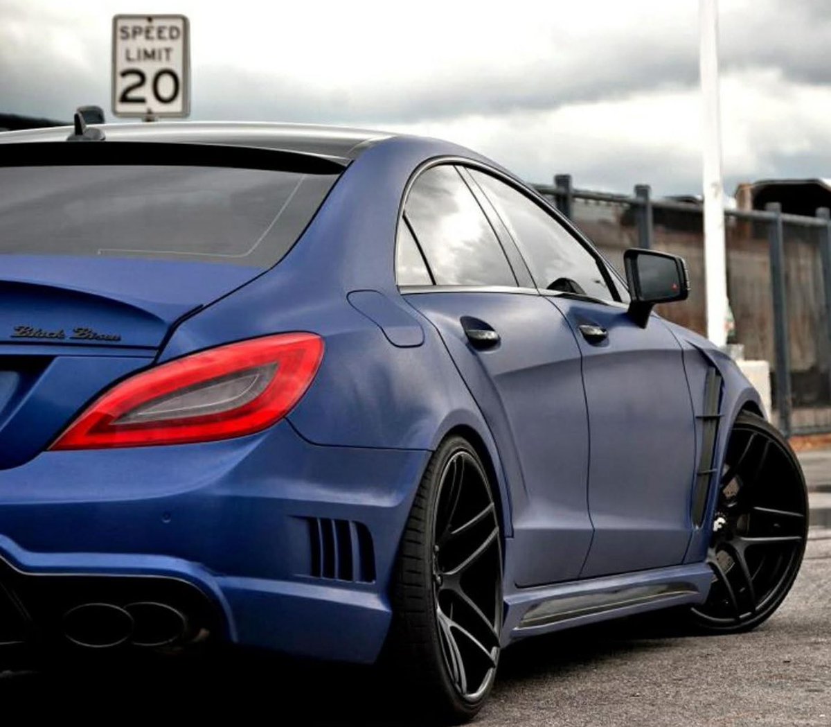 EoLTee's tweet photo. Mercedes Benz CLS AMG #MercedesBenz #cls #amg #AMG #tuning #cars #sport https://t.co/Q8opuWoGsy