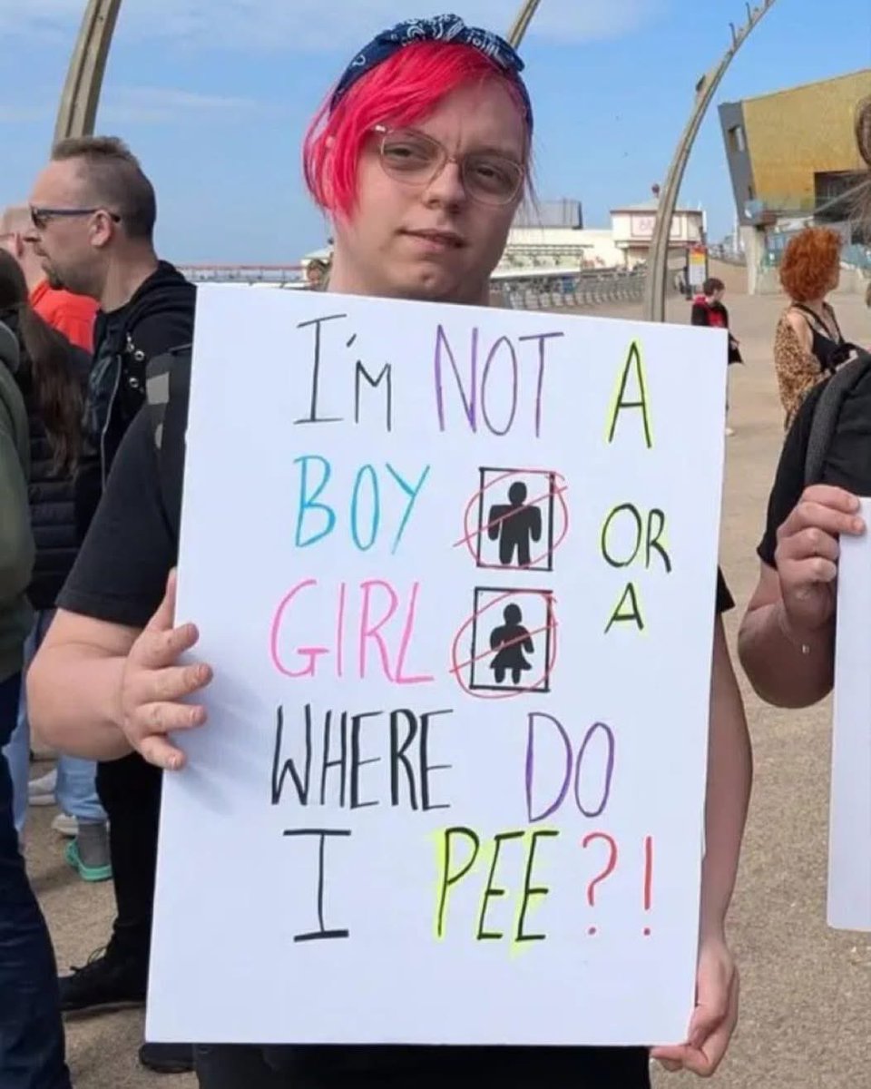 Derrick Evans tweet media