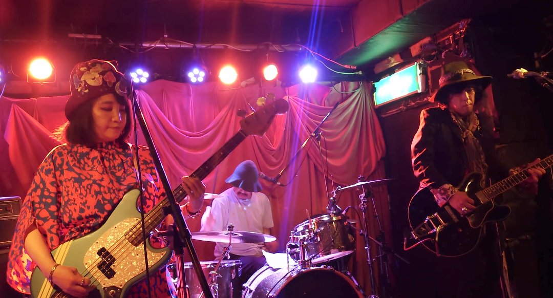 19810621's tweet photo. HURRICANE SALLY&amp;REWARD
@ 幡ヶ谷 CLUB HEAVY SICK
2025年4月26日(土)

可愛いい衣装のサリーさん♥
今夜もカッコ良かったです！

合間のDJの選曲も最高でした♪♪♪

#ハリケーンサリー #HurricaneSally #Yuki  #南トット #リワード #REWARD #幡ヶ谷CLUBHEAVYSICK 
#東京都 #渋谷区 #西原 #幡ヶ谷 https://t.co/gxuG6qp3gR