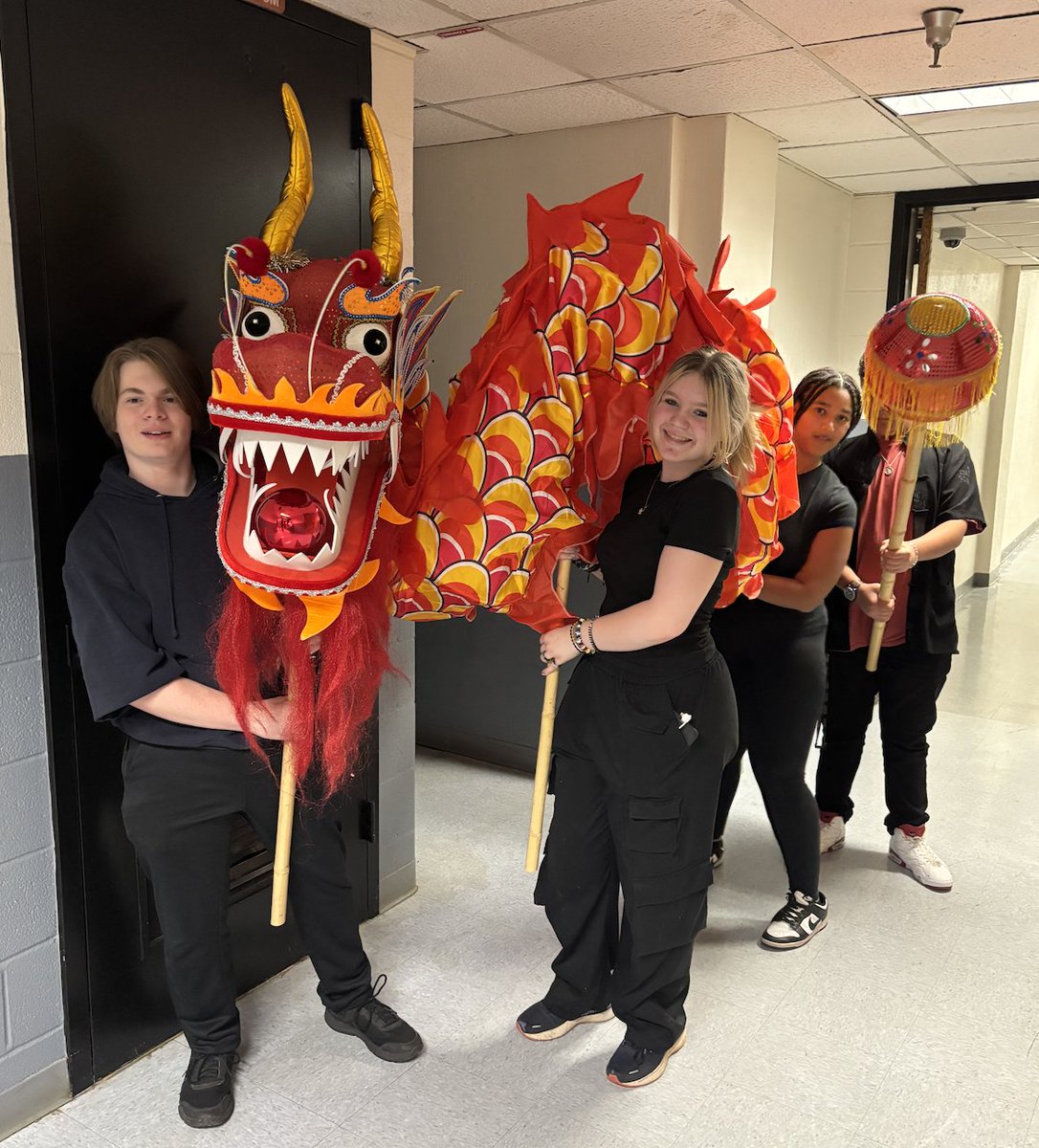 Tom Saunders tweet media