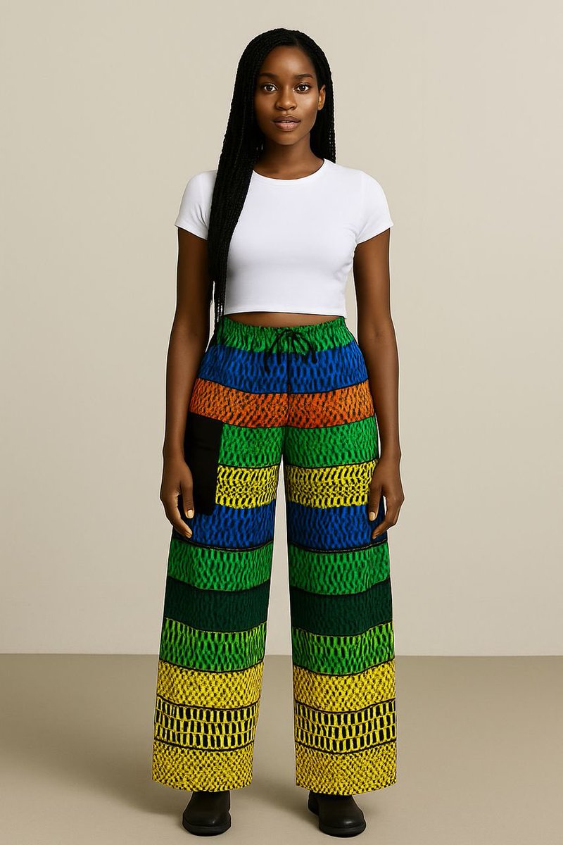 _Nursepreneur's tweet photo. Please help me sell 50 pieces of this🧎‍♀️‍➡️🥹

4 frames of Ankara pants 
100 cotton
Unisex 
Price: £20 each. 
Available in all lengths and sizes 💃💃💃 https://t.co/PvAopSHnNd
