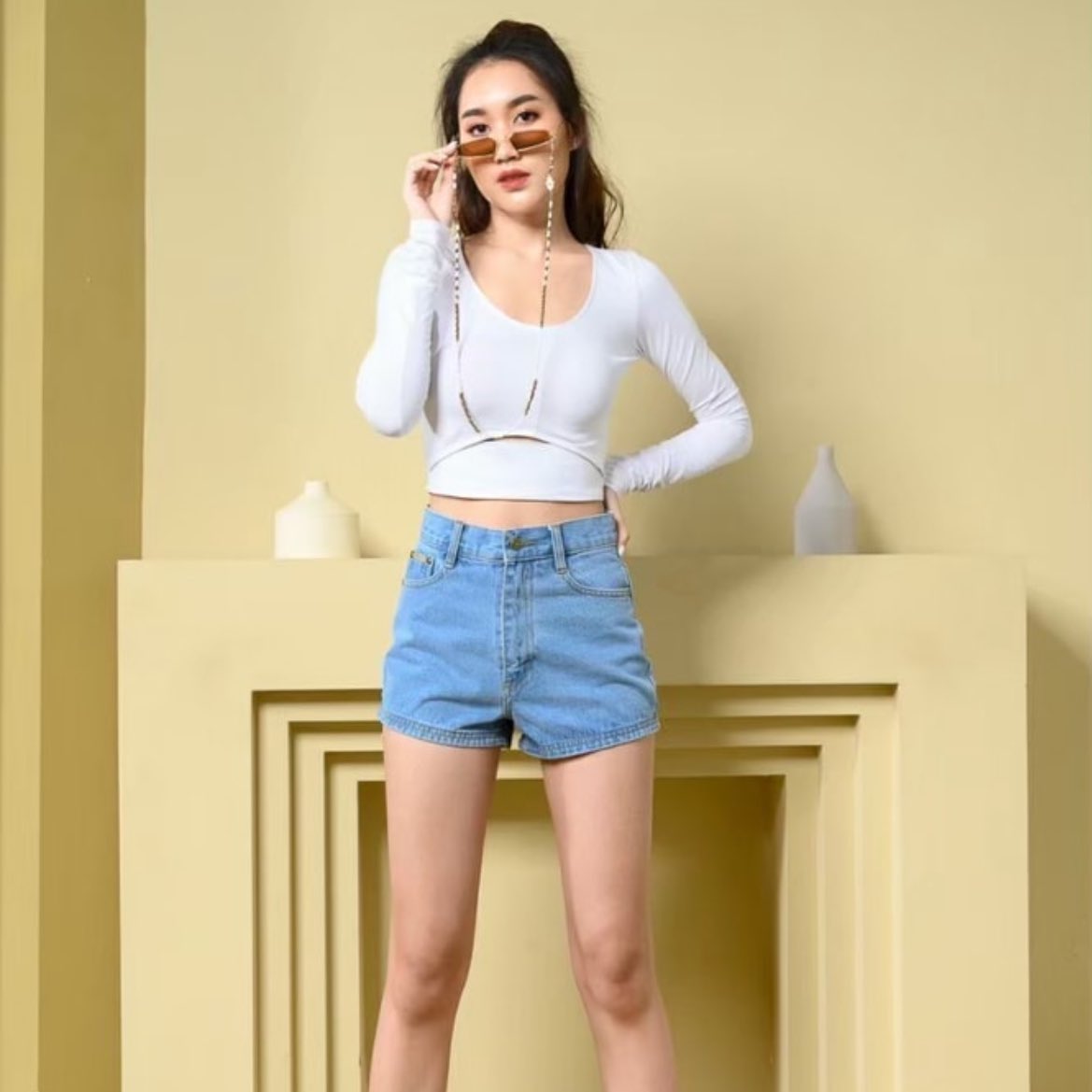 bbuknowmyline's tweet photo. #looktrend กางเกงยีนส์ขาสั้นเอวสูง 🥣
สีอ่อน size m 26-27 (24ใส่ได้) สะโพก 34-35 ยาว 13-14.5
ส่งต่อ 100฿ จาก 250
#ส่งต่อเสื้อผ้า #ส่งต่อเสื้อผ้ามือสองสภาพดี #ส่งต่อเสื้อผ้ามือ2 #เสื้อผ้ามือสอง #ส่งต่อเสื้อผ้ามือสอง #โล๊ะเสื้อผ้า #โล๊ะตู้ #ส่งต่อvgh #stylistshop https://t.co/ecKvopCWD4