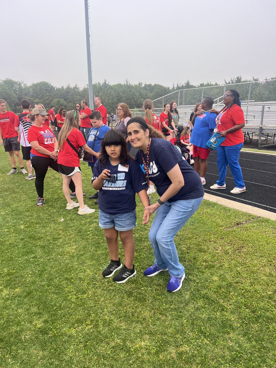 DragonsDean's tweet photo. 🎉🏅 Huge Congratulations to our very own Waco ISD Warrior and Dragon, Bella Torres! 🏅🎉
Bella crushed it at the Special Olympics Texas — bringing home 1st place in the 50-yard dash 🥇 and 2nd place in the softball throw 🥈!

#LeadForResults #wacoISD https://t.co/GpKYN3xLAJ