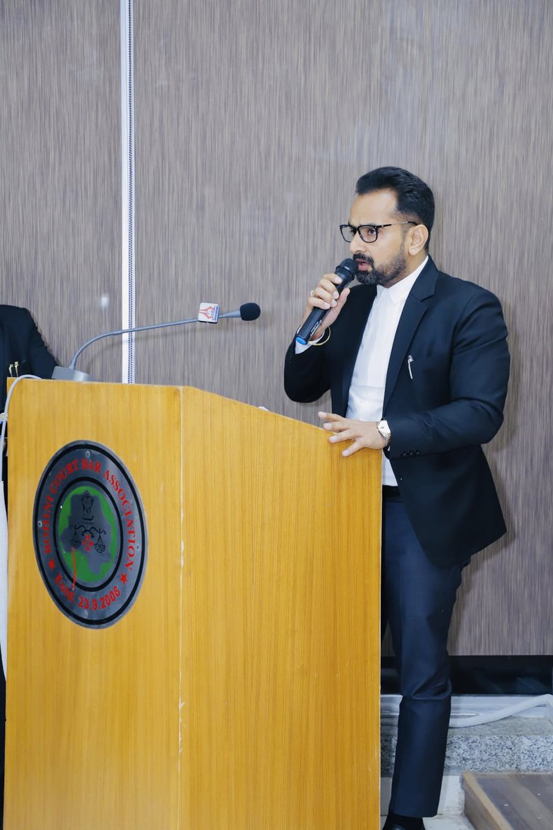 Advocate Pardeep Khatri 🇮🇳 tweet media