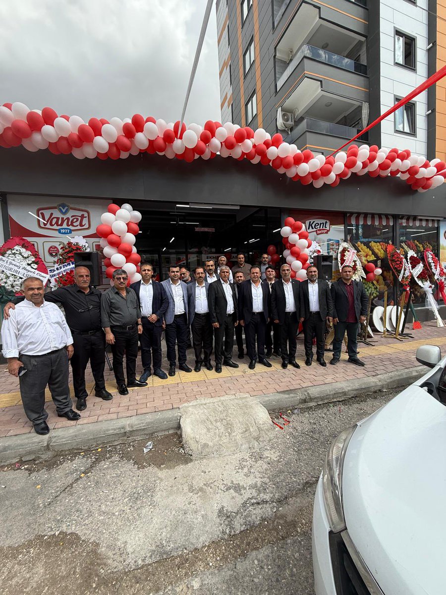 Şanlıurfa Müteahhitler Derneği (@sumder6363) on Twitter photo Şanlıurfa müteahhitler derneği başkanı <a href="/ASIKLIMUSTAFA/">MUSTAFA AŞIKLIOĞLU</a> birlikte yönetim kurulu olarak yönetim kurulu üyemiz Haşim Ayşeoğlunun Balık ayağında Urfa metro gross açılışını gerçekleştirdik Allah hayırlı uğurlu etsin bol kazançlar nasip etsin inşallah <a href="/sumder6363/">Şanlıurfa Müteahhitler Derneği</a> Şanlıurfa müteahhitler derneği başkanı <a href="/ASIKLIMUSTAFA/">MUSTAFA AŞIKLIOĞLU</a> birlikte yönetim kurulu olarak yönetim kurulu üyemiz Haşim Ayşeoğlunun Balık ayağında Urfa metro gross açılışını gerçekleştirdik Allah hayırlı uğurlu etsin bol kazançlar nasip etsin inşallah <a href="/sumder6363/">Şanlıurfa Müteahhitler Derneği</a>