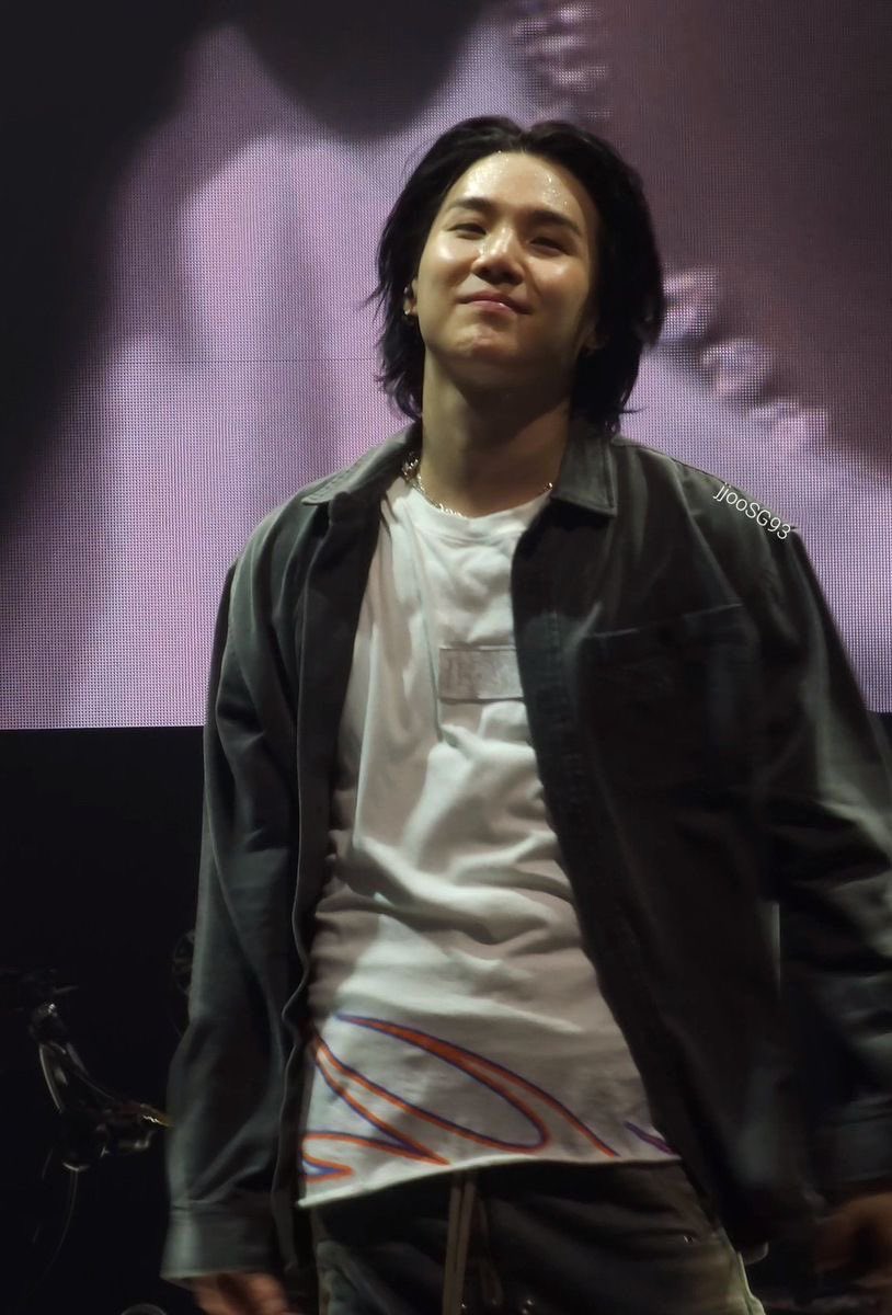 yoonkookify's tweet image. i miss yoongi i miss yoongi so damn much 55 days!!!! 55 days.