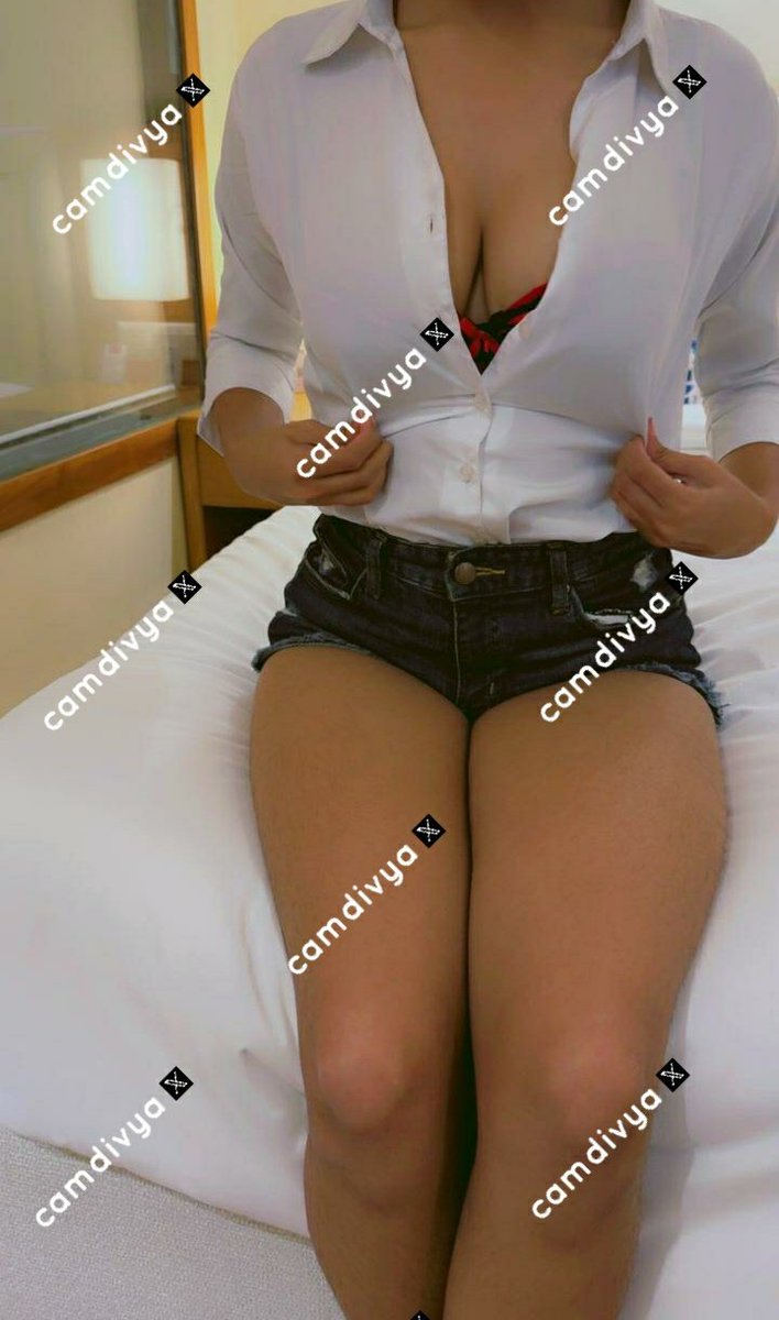 camdivya's tweet photo. Stop staring 👀👅 
https://t.co/ULXQ0HNMeW 
.
@camdivyabackup @Bold_exposures0   @ReliableHottiez  @real_cam_stars @livecamhub  @boldest_hub  @liveangelshub https://t.co/cF7DW6NHlL