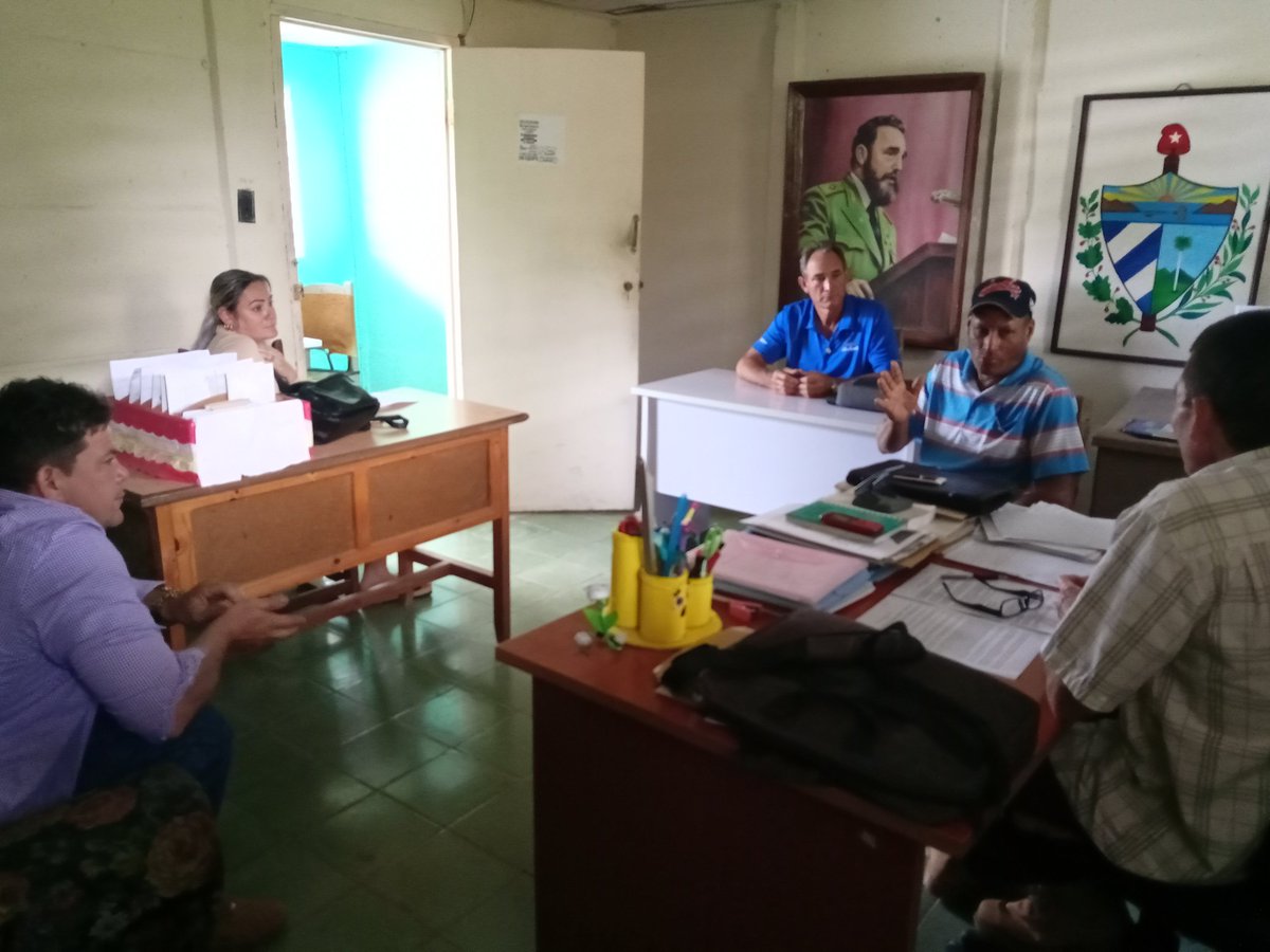 Se realiza Trabajo de las diferentes Comisiones Permanentes de la Asamblea Municipal del Poder Popular de Florencia, previo a la Decima Octava Sesión Ordinaria #FlorenciaVaConTodos #LatirAvileño #CiegoEn26