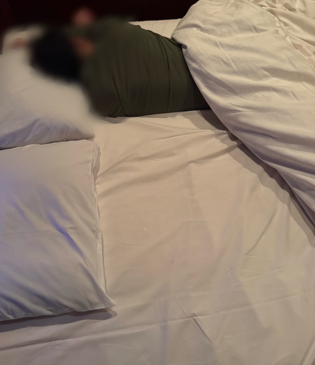 対戦ありがとうございました(*´ー｀*)🩵

合流から寝るまでの間ずっとあおいの話を夢中で聞いてくれて時間過ぎるのがあっという間だった！

常に笑ってるひとで笑顔が絶えなかったけど…