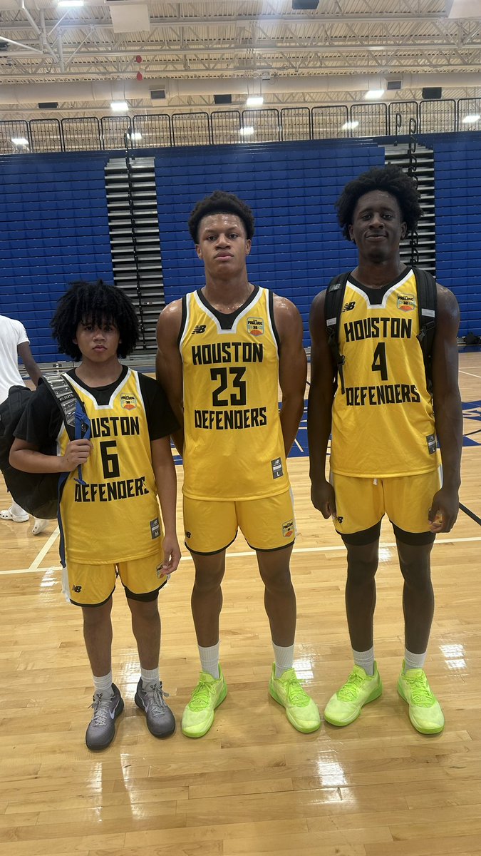Texas Youth Basketball League (TYBL) (BTP) (@tyblleague) on Twitter photo Landon Glaze - 9 PTS (4) - 2027 <a href="/landonglaze2027/">Landon Glaze</a>
Amir Bryant - 28 PTS (23) - 2027 <a href="/BryantAmirrr/">Amir Bryant</a>
L.Wheeler - 12 PTS (6) 2027
<a href="/HTXDefenders16u/">Houston Defenders 16u</a>
#TexasPearlandClassic Landon Glaze - 9 PTS (4) - 2027 <a href="/landonglaze2027/">Landon Glaze</a>
Amir Bryant - 28 PTS (23) - 2027 <a href="/BryantAmirrr/">Amir Bryant</a>
L.Wheeler - 12 PTS (6) 2027
<a href="/HTXDefenders16u/">Houston Defenders 16u</a>
#TexasPearlandClassic