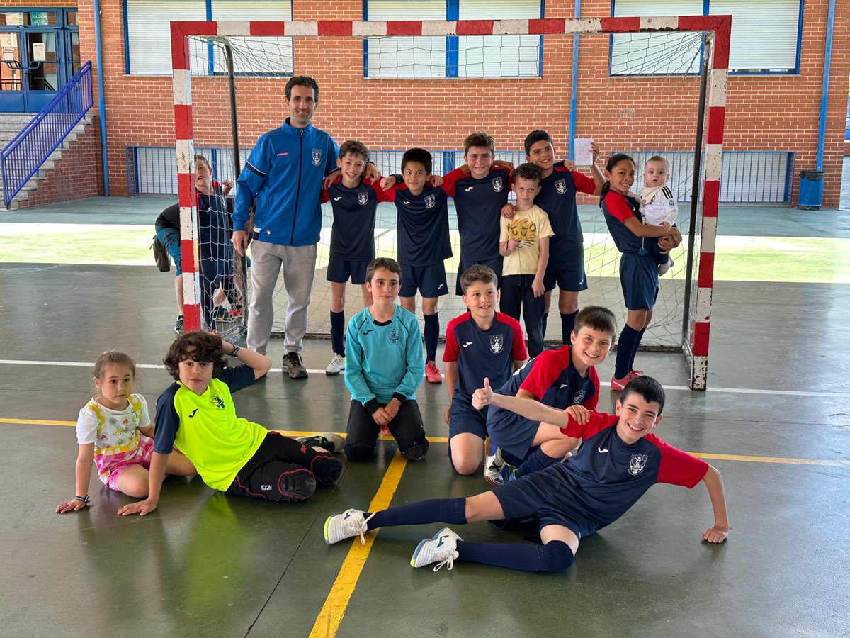 Liga Municipal <a href="/RFFM_FutbolSala/">Comité de Fútbol Sala - RFFM</a> Alevín Grupo 2.J16  

Alevín 3-2 <a href="/Colegio_Alkor/">Colegio Alkor</a> 
Isma⚽️⚽️
Hugo⚽️

¡Somos Campeones de Liga! 

Con 2 jornadas aún por disputarse, nos proclamamos campeones de la Liga Alevín de Alcorcón.

¡Dejando el pabellón bien alto <a href="/trinitariosALC/">C Santisima Trinidad</a> !