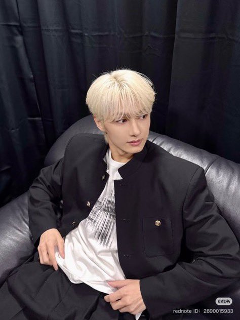 YasmeenOne's tweet photo. You’re all sick if you find this man attractive 🥴🥴🥴 https://t.co/f8TWFqhjnH