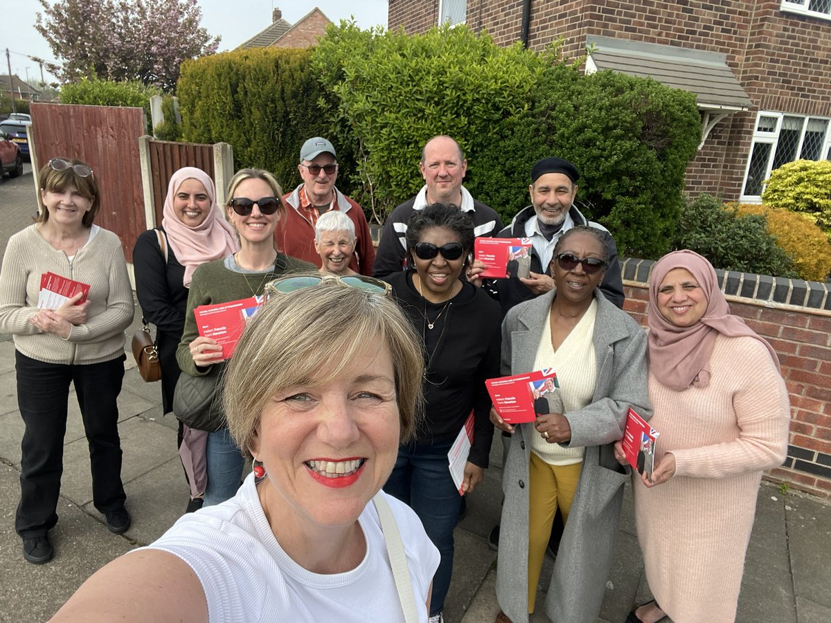 Lilian Greenwood (@liliangreenwood) on Twitter photo A beautiful afternoon to be out with <a href="/ng_labour/">Nottingham Labour</a> and <a href="/LabourBroxtowe/">BroxtoweLabour</a> friends, chatting to local residents supporting our brilliant <a href="/UKLabour/">The Labour Party</a> candidates <a href="/TomSNewton/">Tom Newton</a> and <a href="/Helen_Faccio/">Helen Faccio</a> in Toton, Chilwell & Attenborough. A beautiful afternoon to be out with <a href="/ng_labour/">Nottingham Labour</a> and <a href="/LabourBroxtowe/">BroxtoweLabour</a> friends, chatting to local residents supporting our brilliant <a href="/UKLabour/">The Labour Party</a> candidates <a href="/TomSNewton/">Tom Newton</a> and <a href="/Helen_Faccio/">Helen Faccio</a> in Toton, Chilwell & Attenborough.