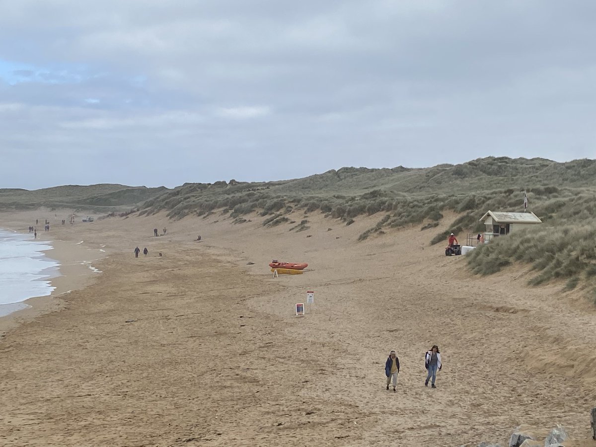 On a windswept &amp; chilly day the wonderful <a href="/RNLI/">RNLI</a> volunteers are ready, willing &amp; able to keep visitors to #Cornwall beaches safe.