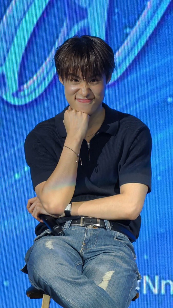 เออ ก็เข้าเลือกทิศทางมองน้ออ้วน