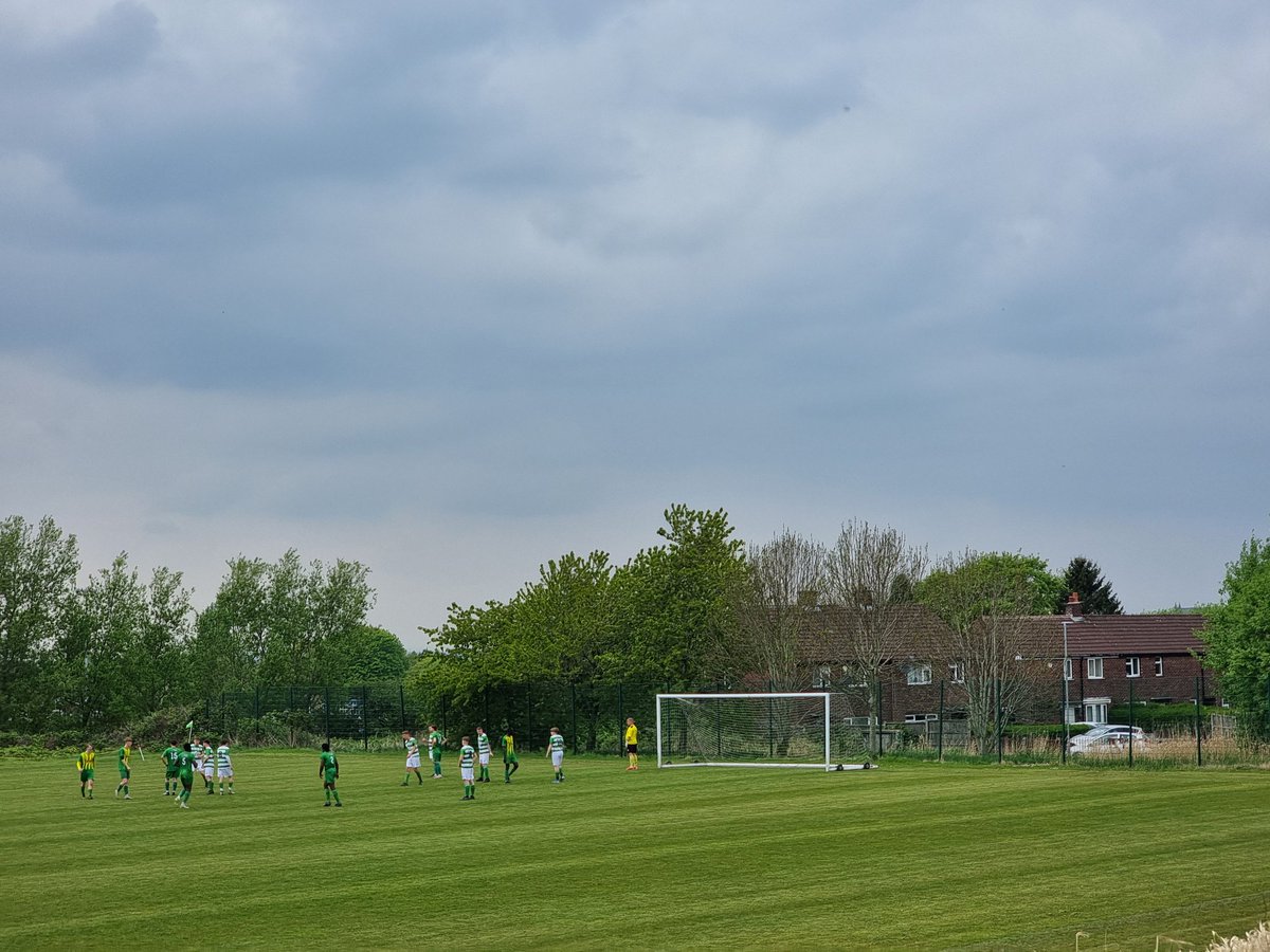Michael (@miguelinho2910) on Twitter photo Game 124. <a href="/DukiTownYouthFC/">Dukinfield Town & Youth FC</a> 1-1 <a href="/AthertonTownFC/">Atherton Town F.C.</a>. A game of few chances at Yew Tree Lane saw Duki go ahead early in the second half, only for Town to level with a great finish with 15 left. A good watch at the top end of the table #groundhopping Game 124. <a href="/DukiTownYouthFC/">Dukinfield Town & Youth FC</a> 1-1 <a href="/AthertonTownFC/">Atherton Town F.C.</a>. A game of few chances at Yew Tree Lane saw Duki go ahead early in the second half, only for Town to level with a great finish with 15 left. A good watch at the top end of the table #groundhopping