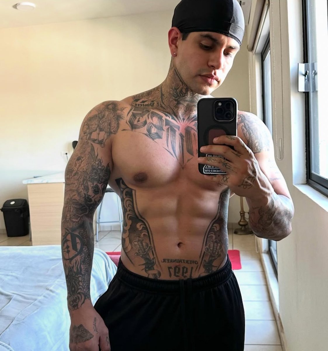 vatos mexicanos tweet media