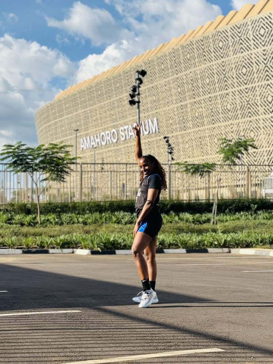 imaniritah's tweet image. Omo Kgl giving what it should🥰❄️🇷🇼🇺🇬
@jkldolphins 🇺🇬💐