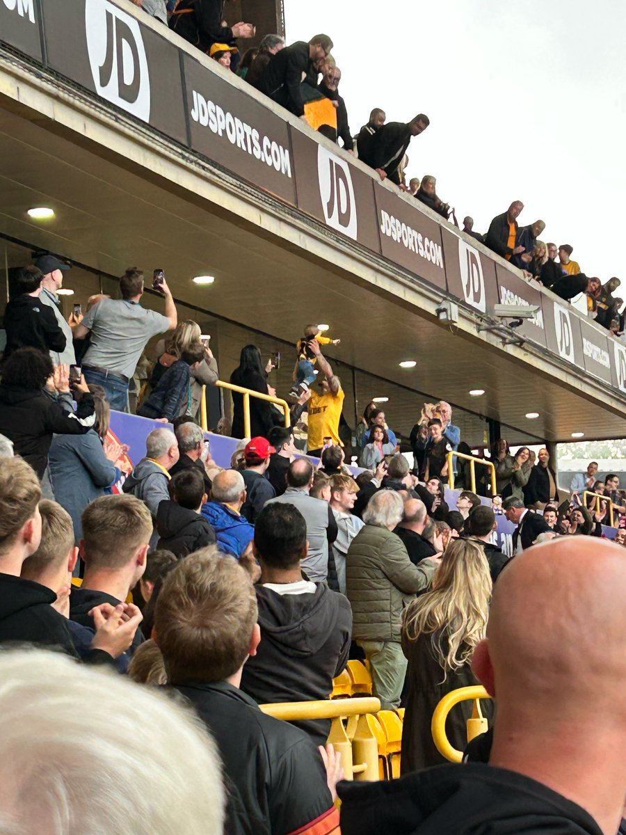 Wolves Fancast tweet media