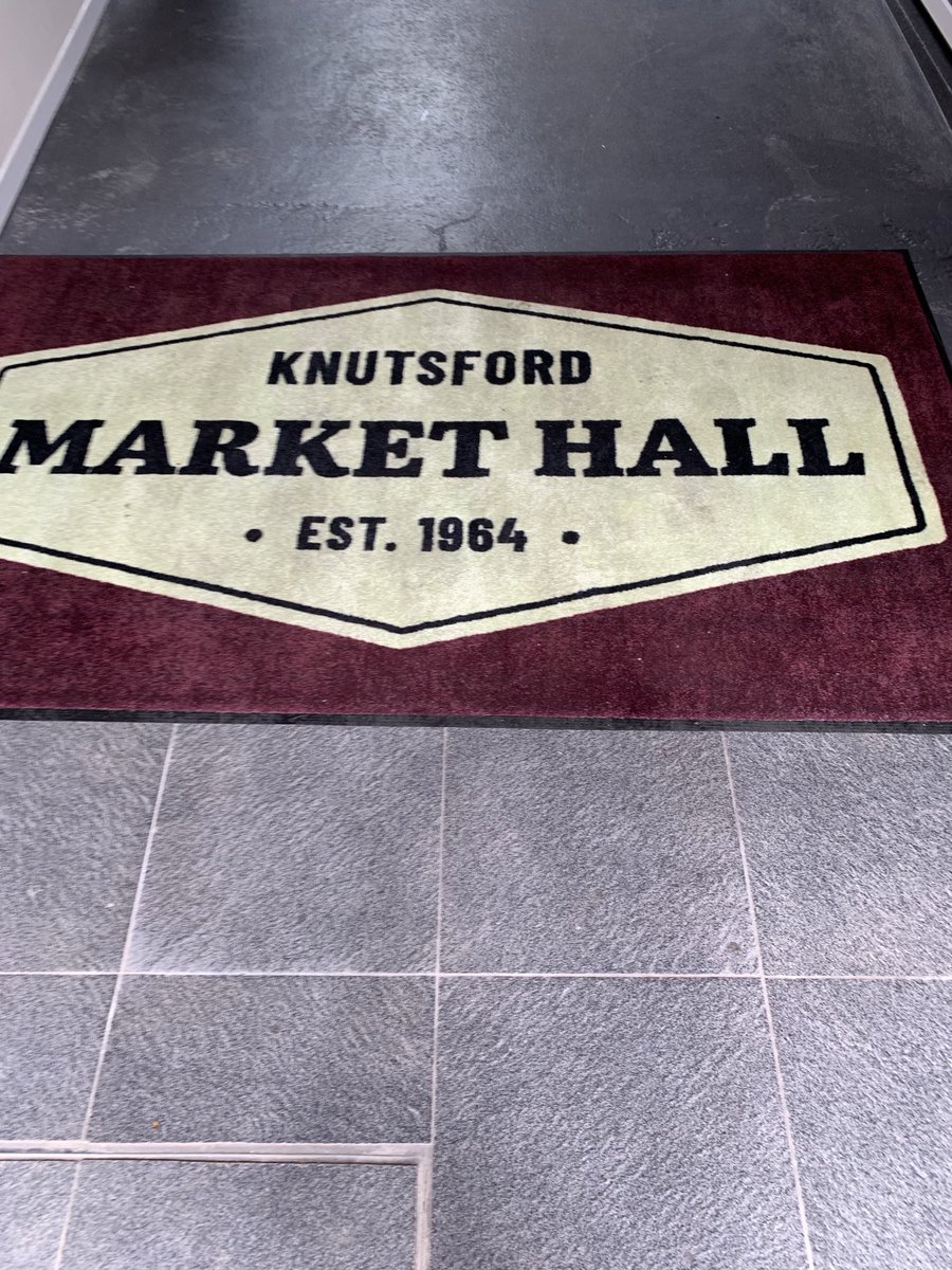 At last!  The Knutsford Market Hall (nearly) ready for trading again. A spacious, light and clean area to buy all your local produce. Official opening 8th May. 👏😀
