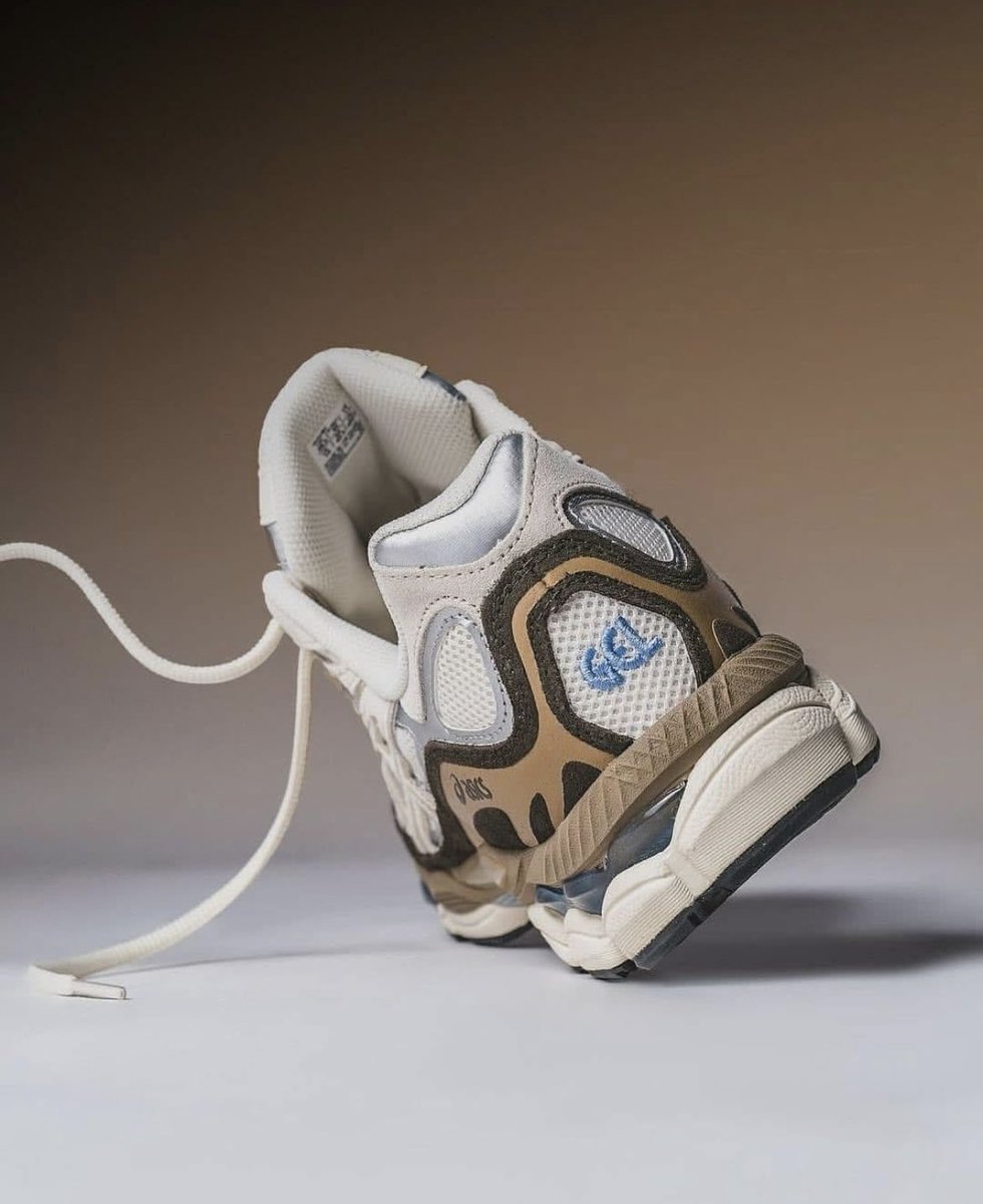 DayDreamKicks's tweet photo. ASICS Gel-NYC🧸 https://t.co/nPrxq93dN0