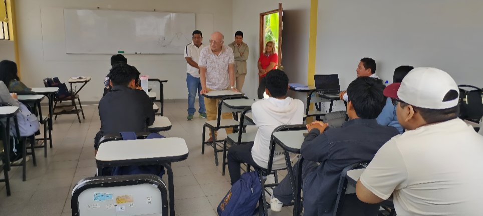 FcaUnmsm's tweet image. Decano de la FCA reafirma compromiso con la descentralización y la calidad educativa en Chilca 
Lea la nota completa: goo.su/UKy9ud0
¡Seguimos trabajando por una FCA más grande y cercana a sus estudiantes! 📷📷
#FCA #UNMSM #EducaciónDescentralizada