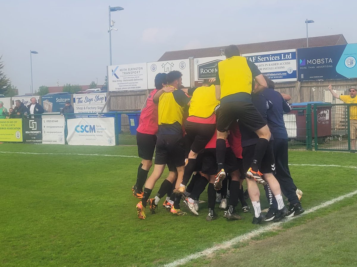 KitAid (@kitaid) on Twitter photo Massive congratulations to KitAid Ambassador club <a href="/levgreenfc/">Leverstock Green FC</a> for a seventh win from the last ten games to avoid relegation on the last day of the season.
Commiserations to <a href="/KLFCofficial/">Kings Langley FC</a> and hope you bounce back Massive congratulations to KitAid Ambassador club <a href="/levgreenfc/">Leverstock Green FC</a> for a seventh win from the last ten games to avoid relegation on the last day of the season.
Commiserations to <a href="/KLFCofficial/">Kings Langley FC</a> and hope you bounce back