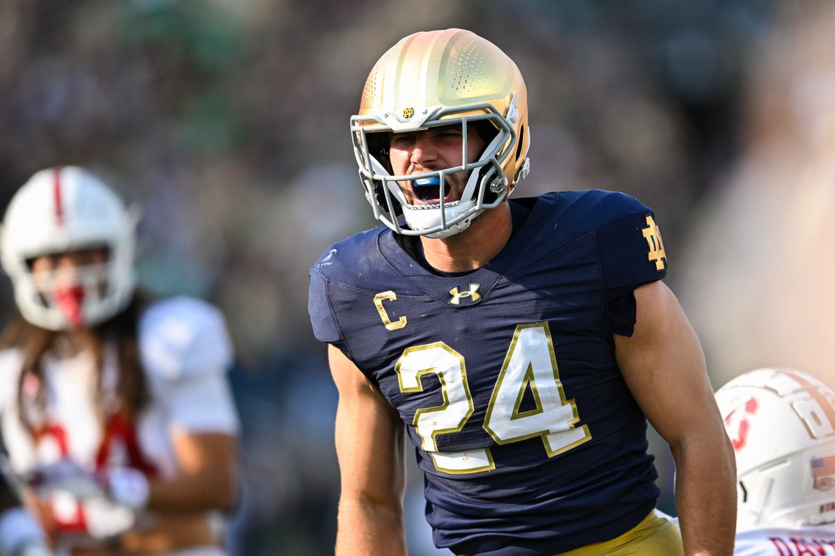 brgridiron's tweet image. Jaguars select Notre Dame LB Jack Kiser
Played the most games in Notre Dame history 🏆