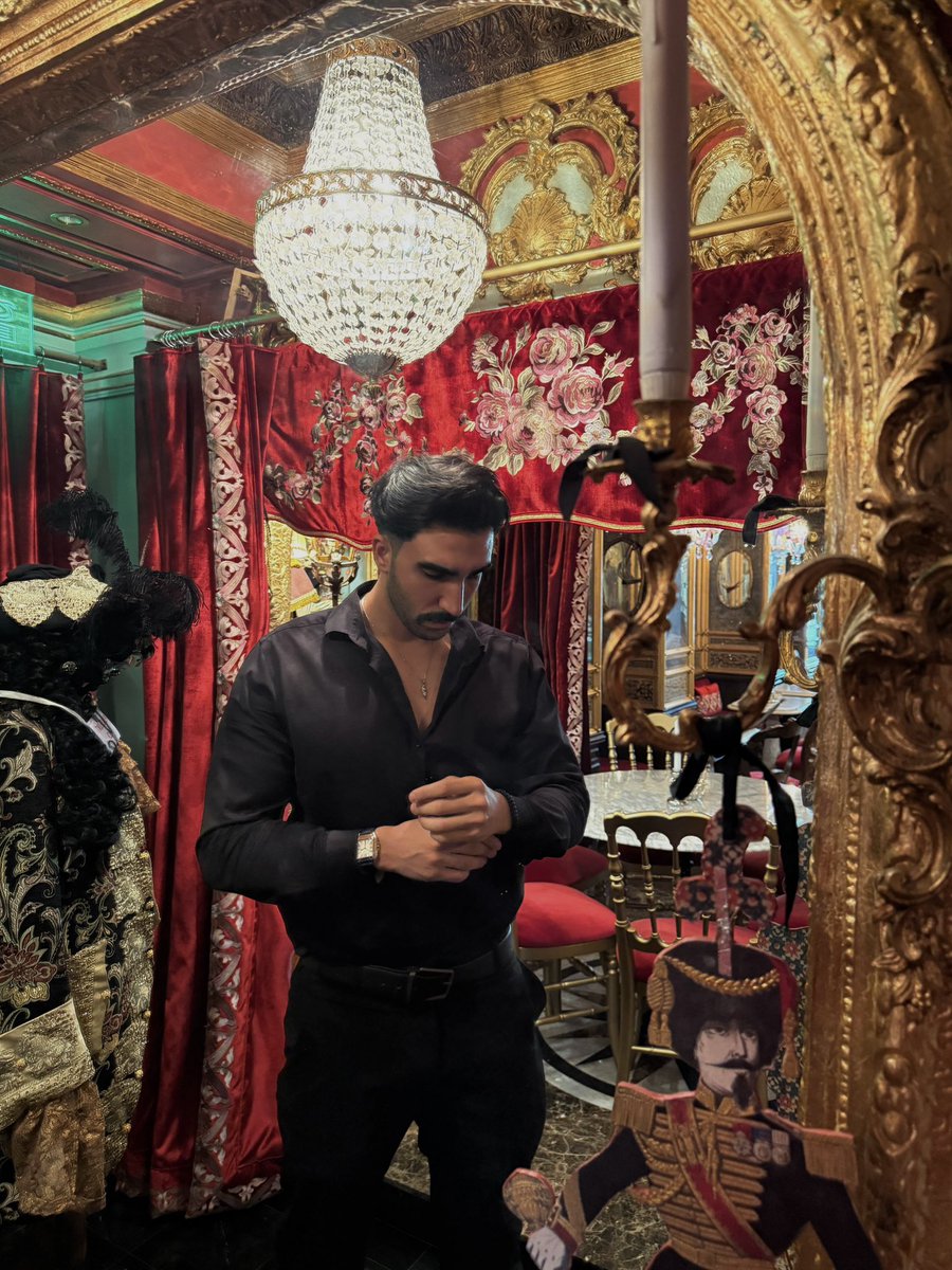 ambahram's tweet photo. Another year wiser, another chapter more refined. Celebrating life’s timeless elegance today ⚜️ https://t.co/mNwGbdnSdm