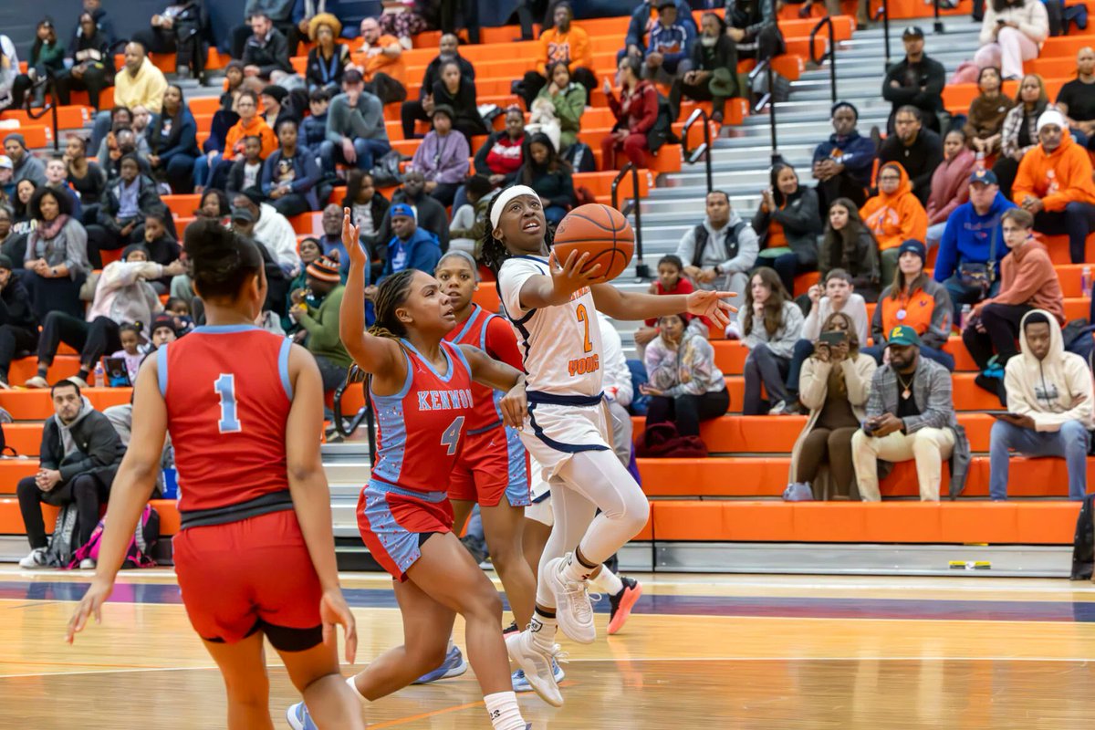 News-Gazette Preps (@ngpreps) on Twitter photo The 48th <a href="/news_gazette/">The News-Gazette</a> All-State girls' basketball team was, of course, headlined by Player of the Year Destiny Jackson (<a href="/JacksonDestoo/">Destiny Jackson</a>).
Joining the Whitney Young senior and future #Illini on the First Team were ... 🏀🧵
news-gazette.com/sports/the-new… The 48th <a href="/news_gazette/">The News-Gazette</a> All-State girls' basketball team was, of course, headlined by Player of the Year Destiny Jackson (<a href="/JacksonDestoo/">Destiny Jackson</a>).
Joining the Whitney Young senior and future #Illini on the First Team were ... 🏀🧵
news-gazette.com/sports/the-new…