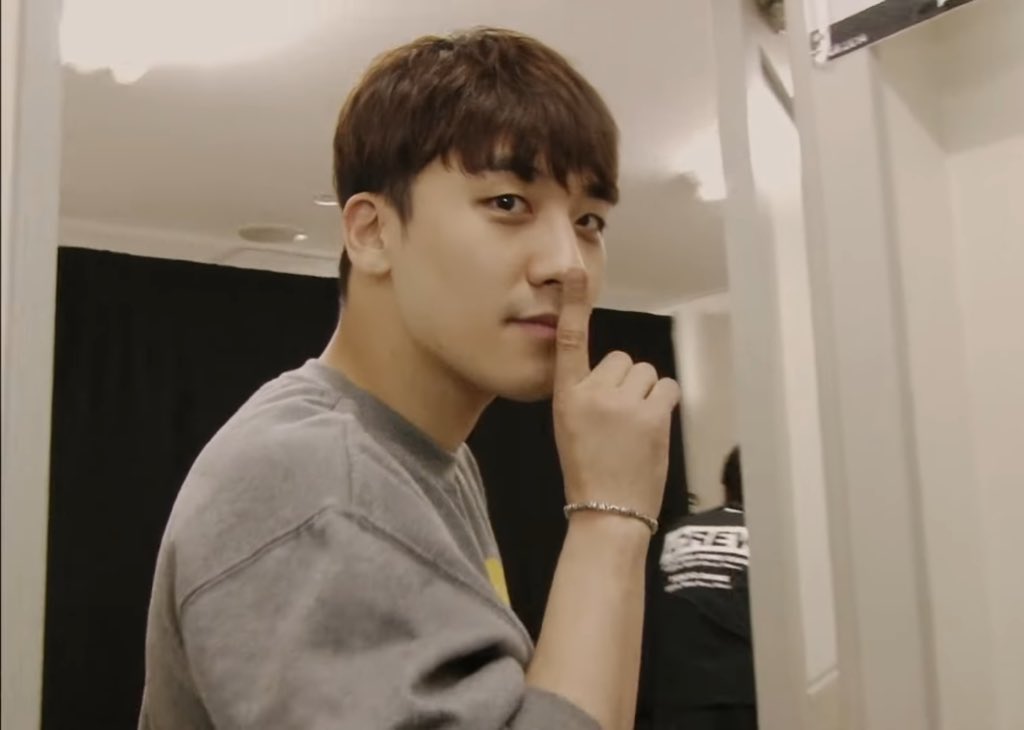 seung_vip's tweet photo. 髭スンリ😭😭めろい😭😭😭 https://t.co/LQW16CEdNK