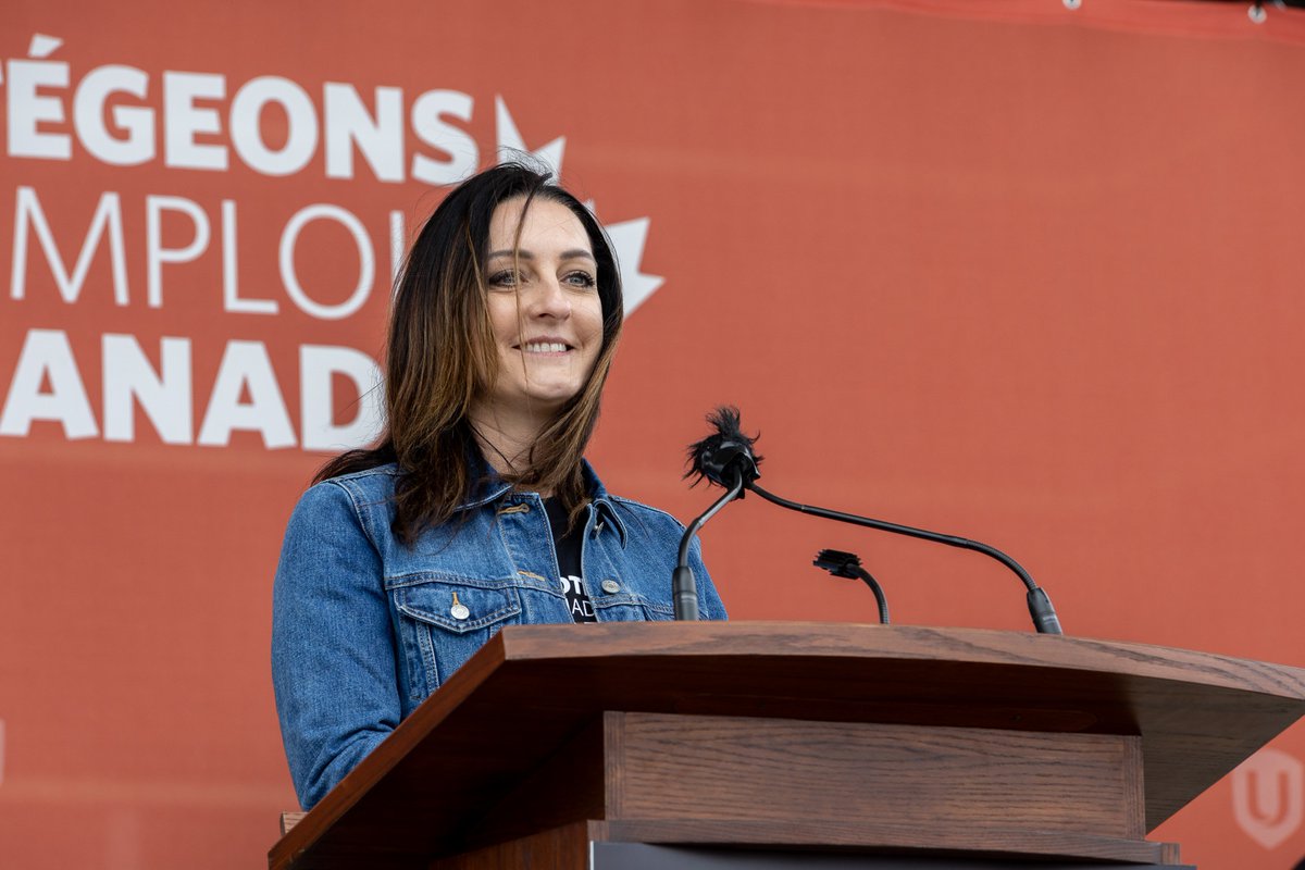 UniforTheUnion's tweet photo. Katrina Peterson, president of Unifor Local 324, said Unifor is calling for governments to develop an industrial strategy for forestry.
"We need to see leadership from all govts &amp; from industry to work with us to support a sustainable future for Cda's forestry workers."
#canlab https://t.co/JP8D60cewY