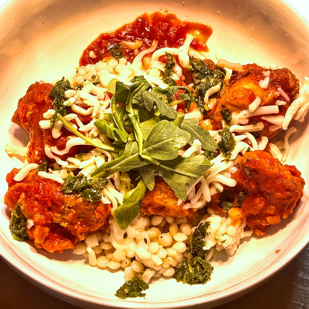 You're in for a treat this weekend at Dan's!
Chicken Parm Bowl with fried chicken, arugula, mozzarella, marinara and pesto on a bed of couscous!
It's the Special... while supplies last!
