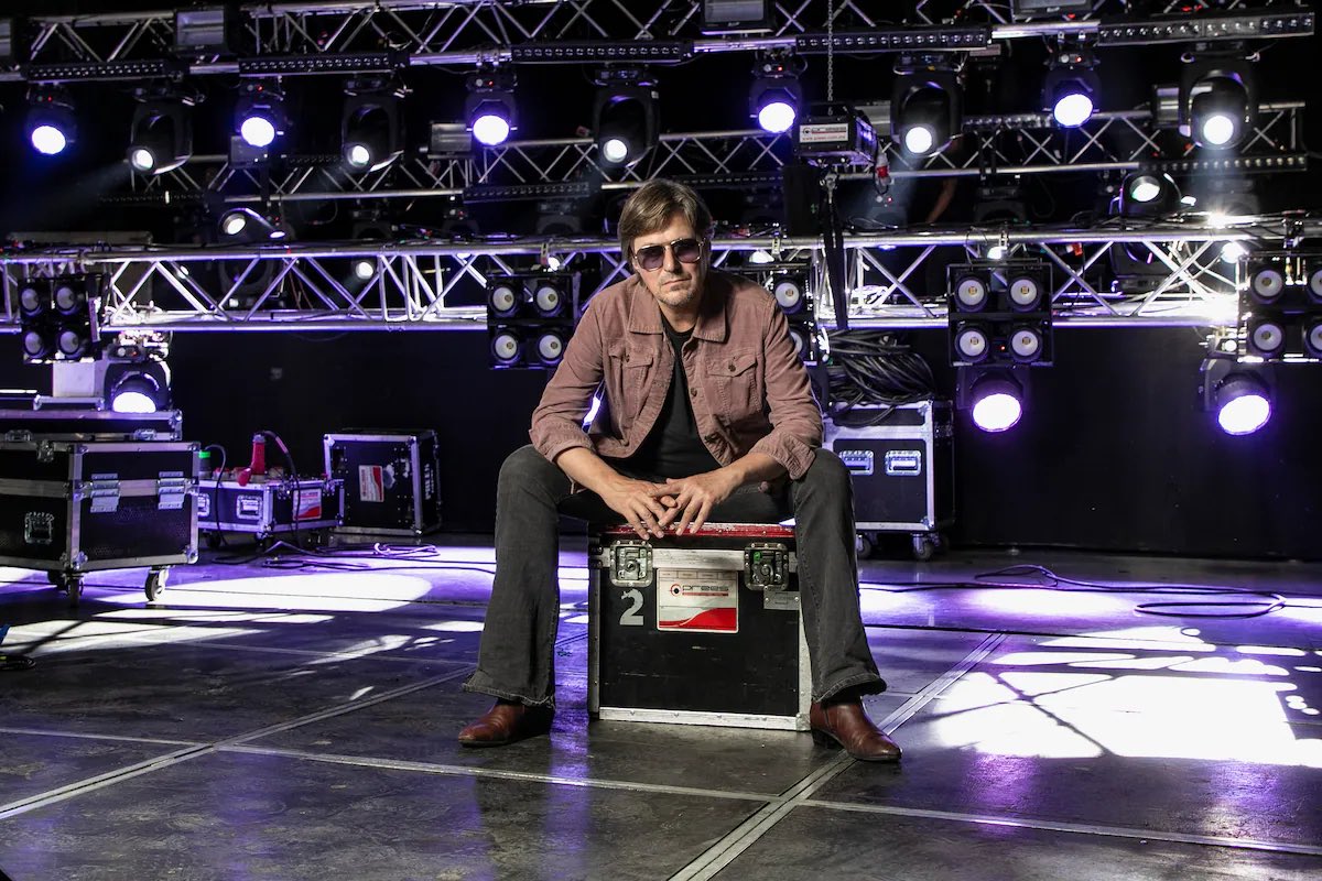 #NachoVegas, músico: “El compromiso político forma parte de mi vida”

El cantautor español regresa a México de la mano del Festival <a href="/sonorama_mexico/">Sonorama México</a> y conversa sobre su activismo, su apuesta por la ternura y la pasión del público mexicano

Una nota de <a href="/elpaismexico/">EL PAÍS México</a> 
#NVyTE