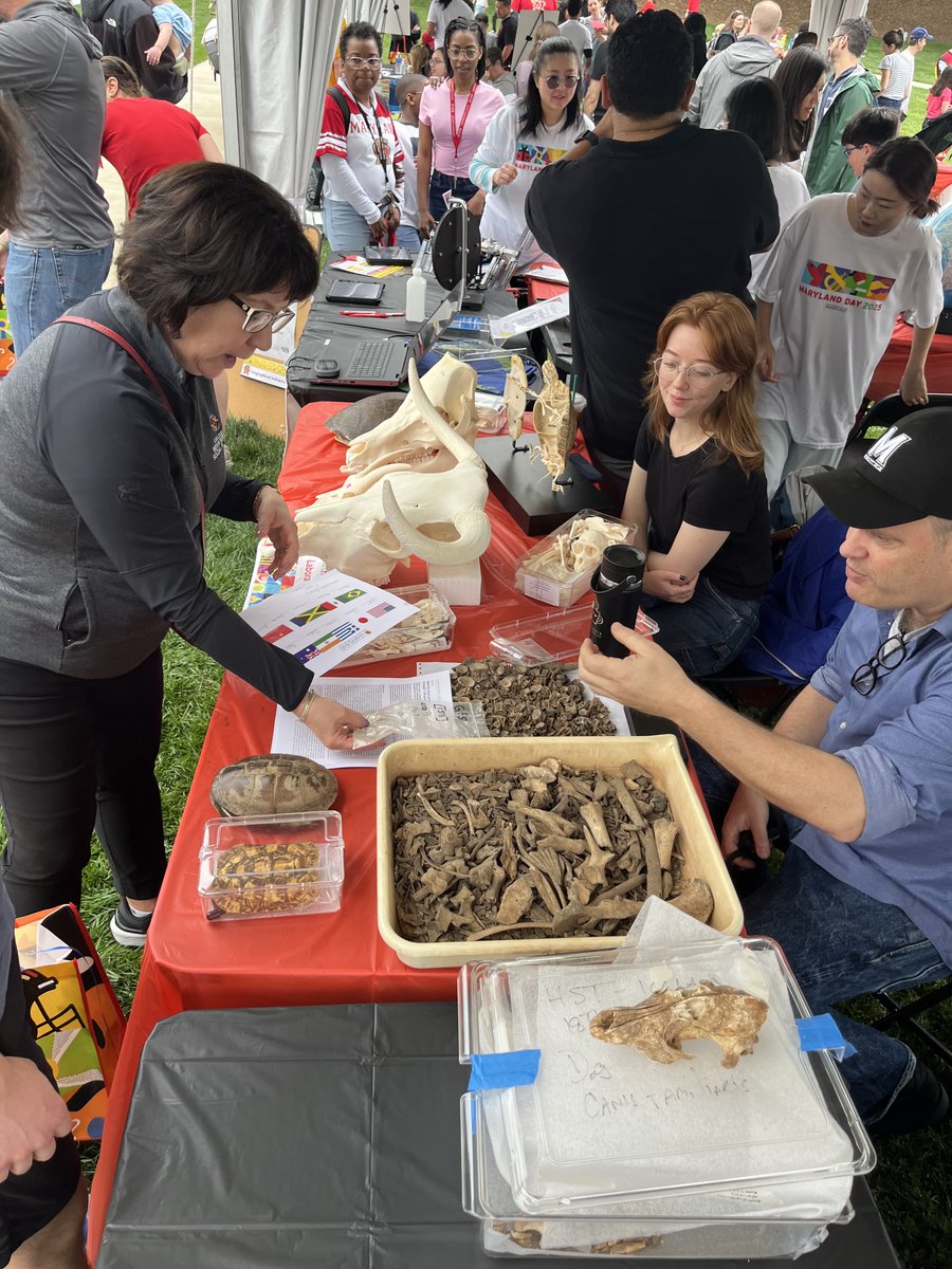 srivera_tw's tweet image. What an amazing #MarylandDay! We couldn't stop smiling, even though there was a little rain. So excited to be a part of this community!